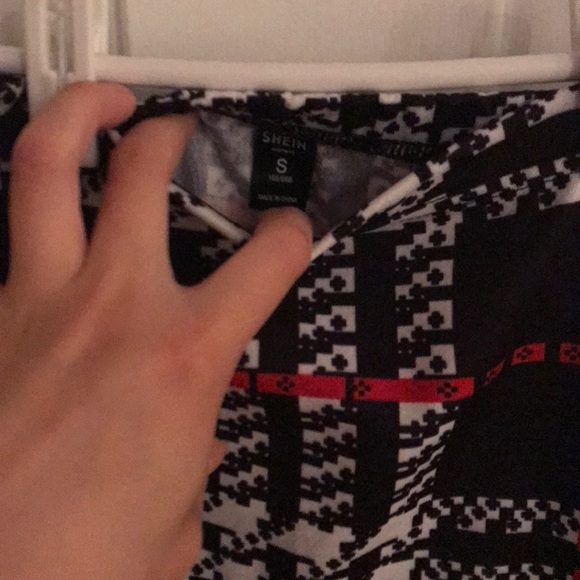 Skirt - Picture 2 of 2